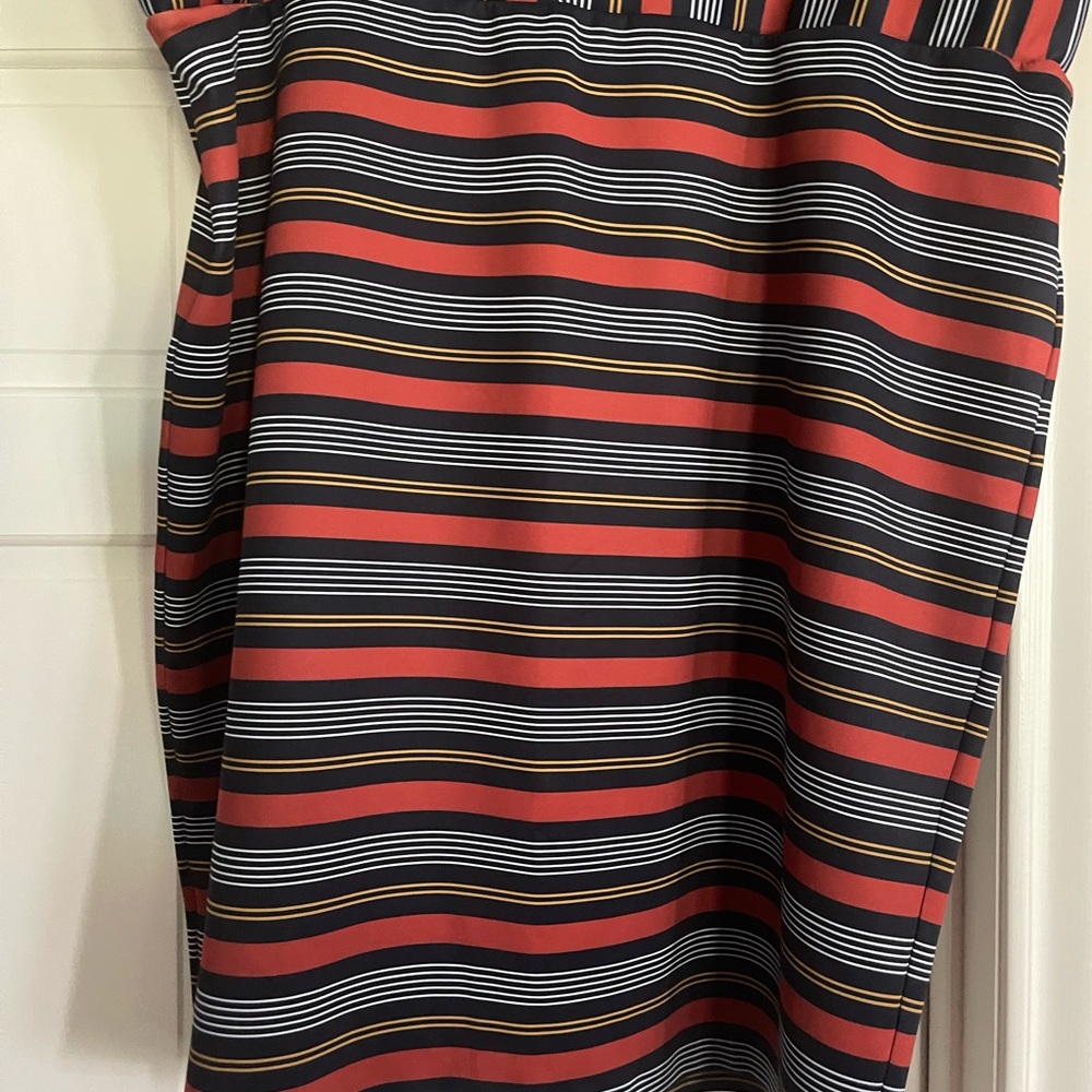 Striped Neoprene Skirt - Picture 4 of 8